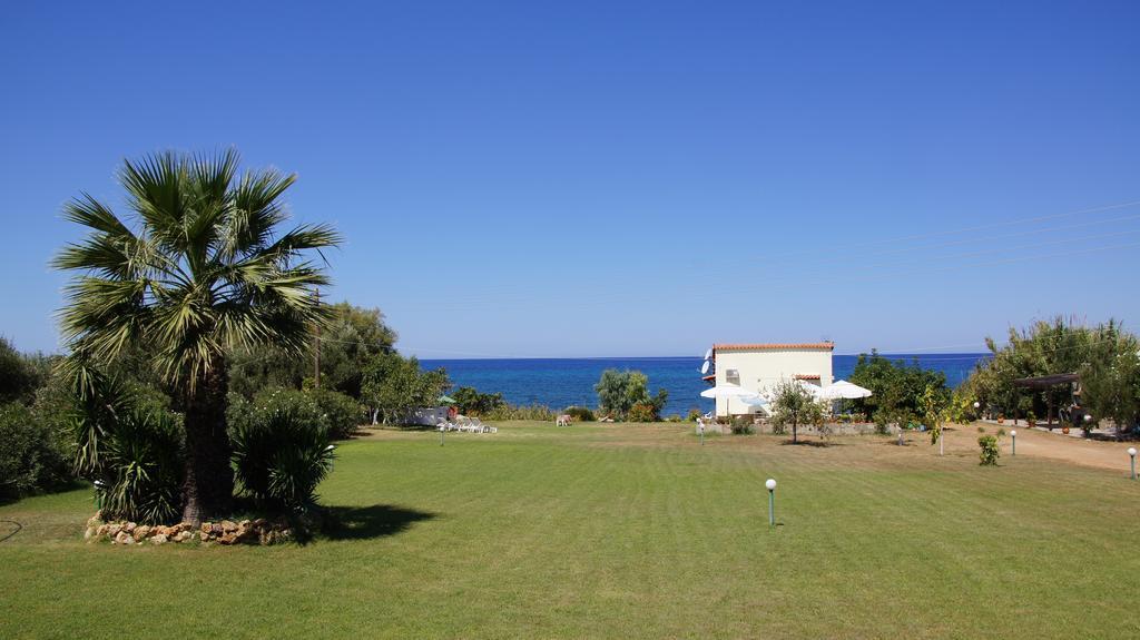Terpsichore Apartments Kyparissia Ruang foto