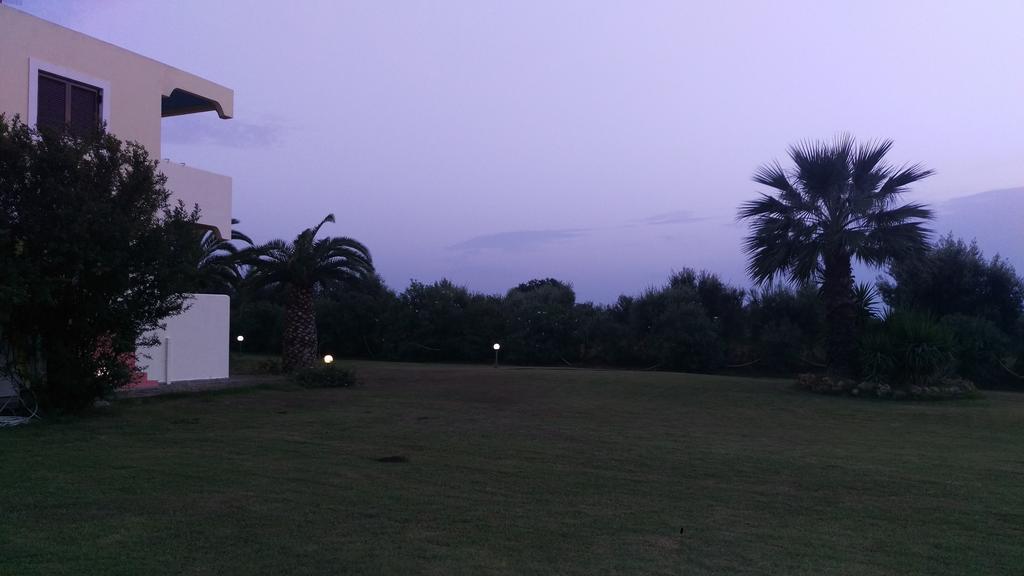 Terpsichore Apartments Kyparissia Ruang foto